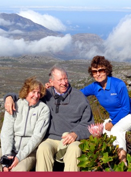 Joan & John von Leesen with guide Pam Knipe.